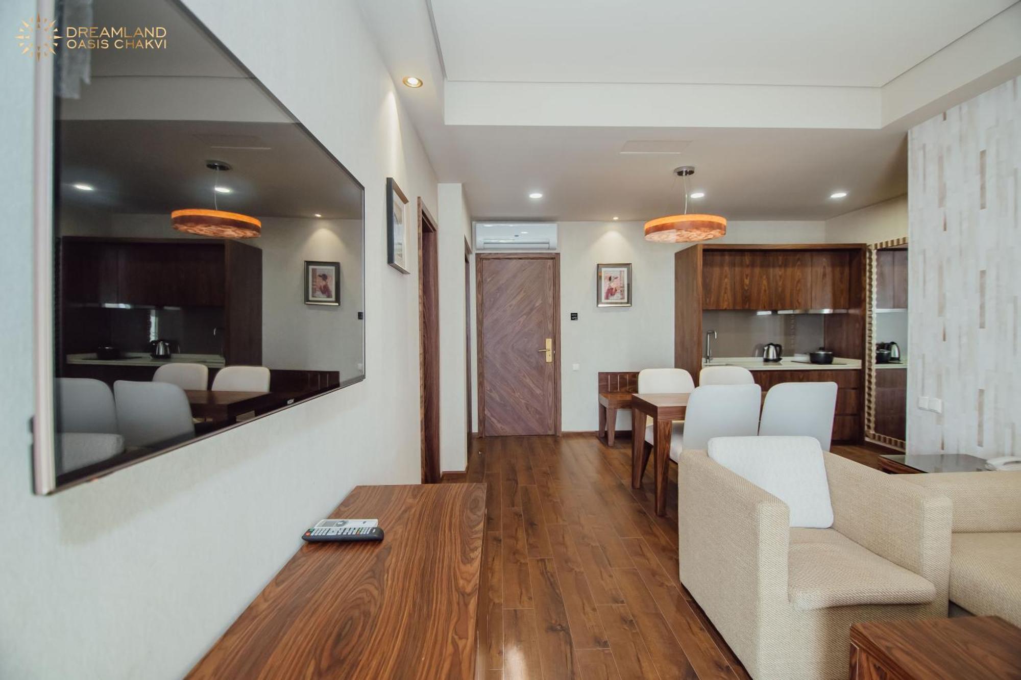 Dreamland Oasis Aparthotel Кобулети Екстериор снимка