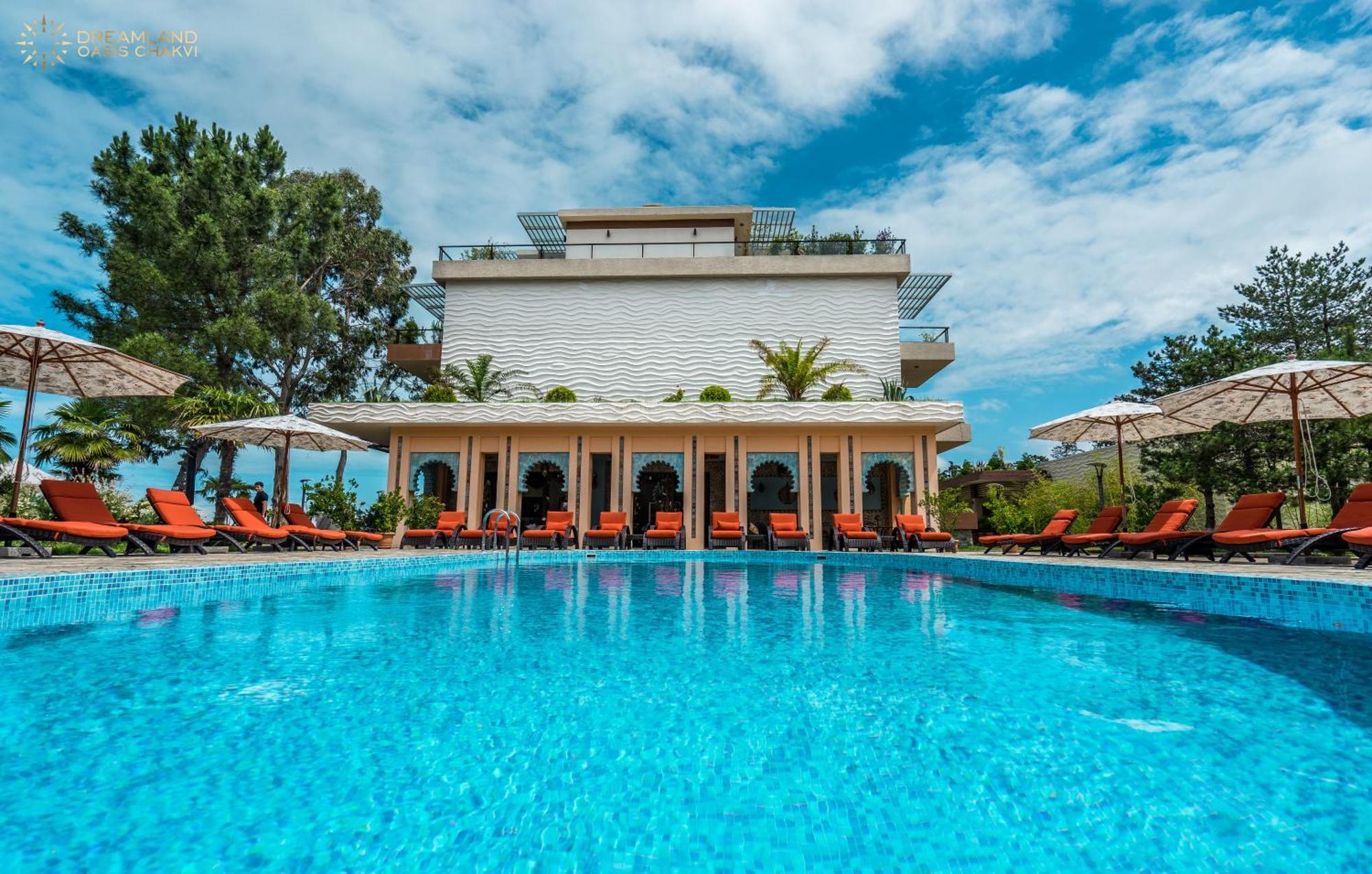 Dreamland Oasis Aparthotel Кобулети Екстериор снимка